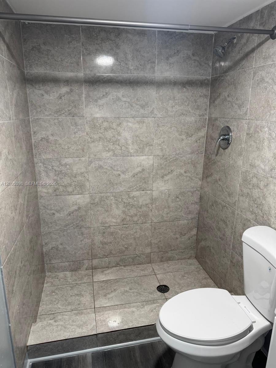 301 NW 177th St #130, Miami Gardens FL 33169
