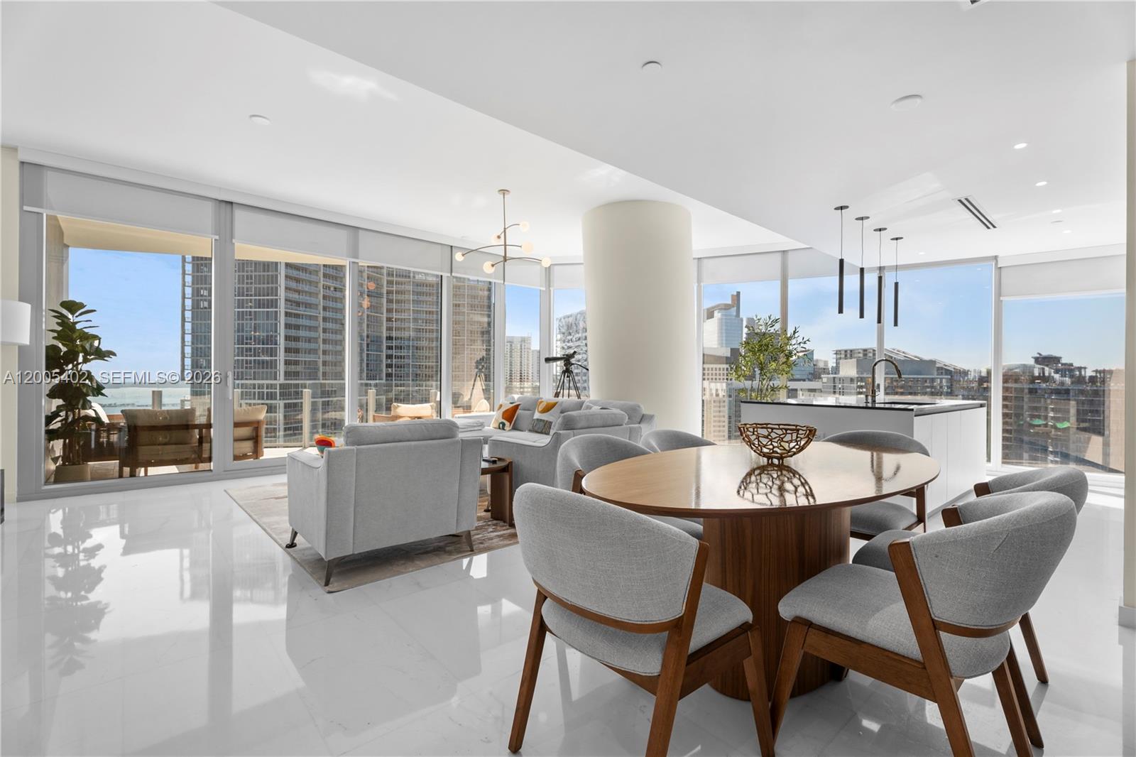 300 Biscayne Boulevard Way #4007W, Miami FL 33131