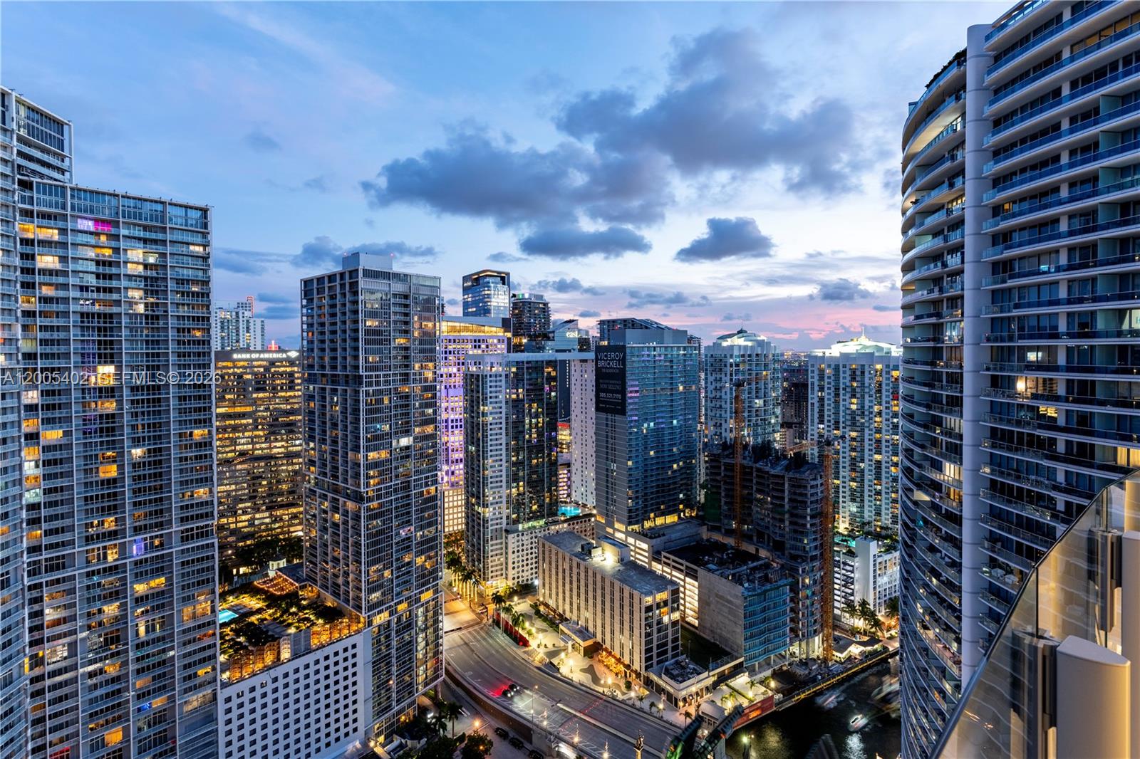 300 Biscayne Boulevard Way #4007W, Miami FL 33131
