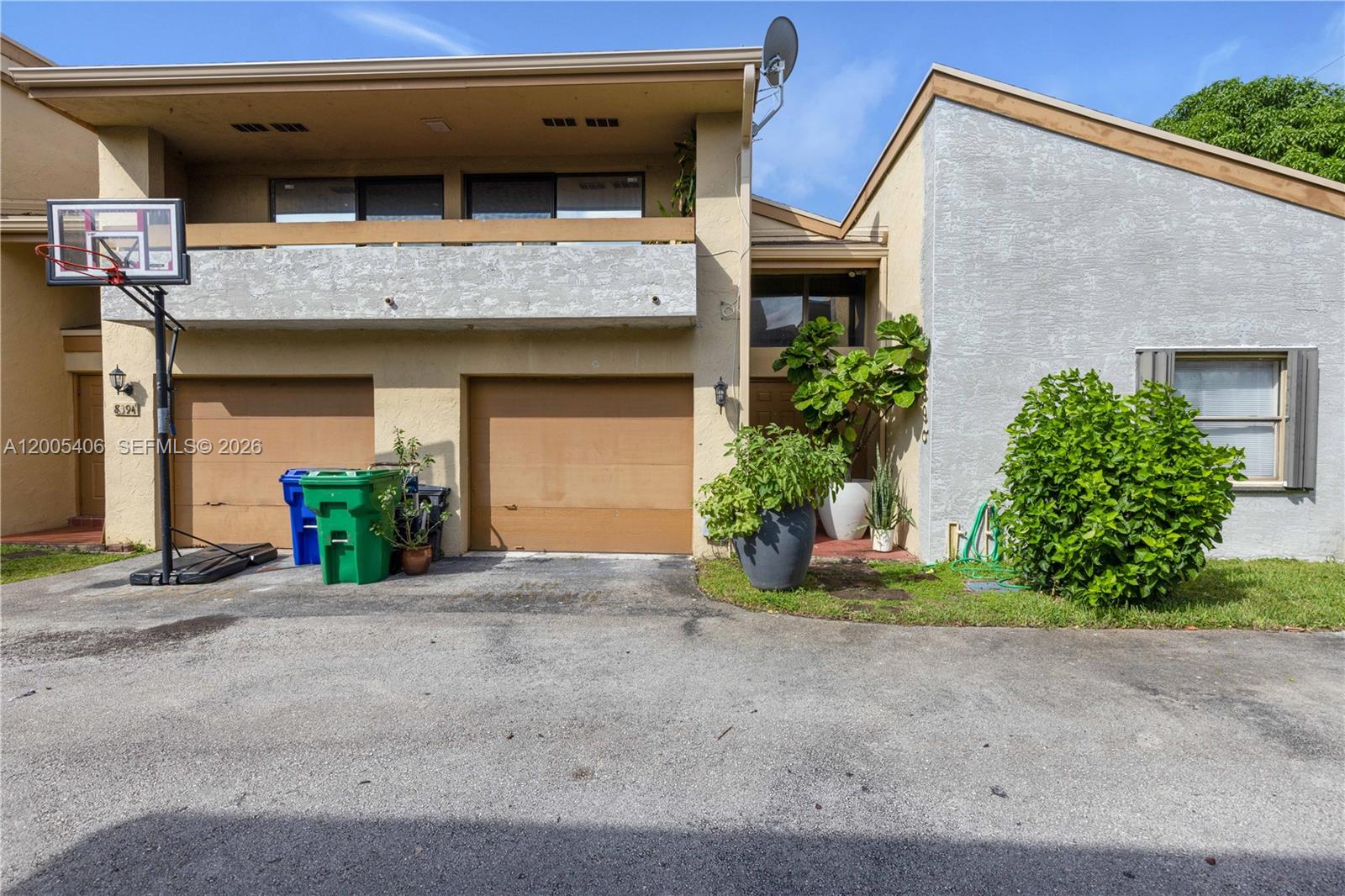 8390 N Missionwood Cir #D-18, Miramar FL 33025