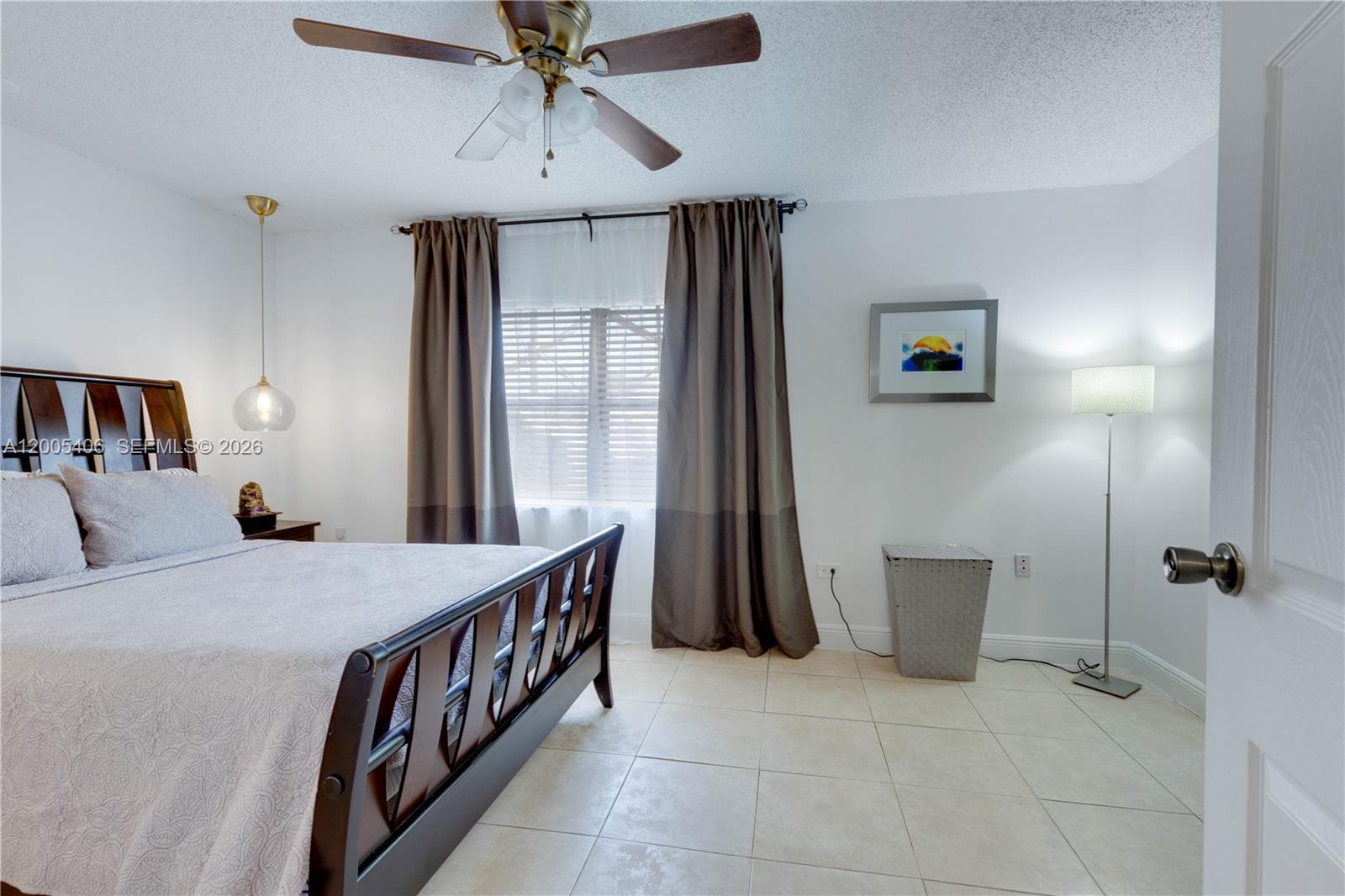 8390 N Missionwood Cir #D-18, Miramar FL 33025