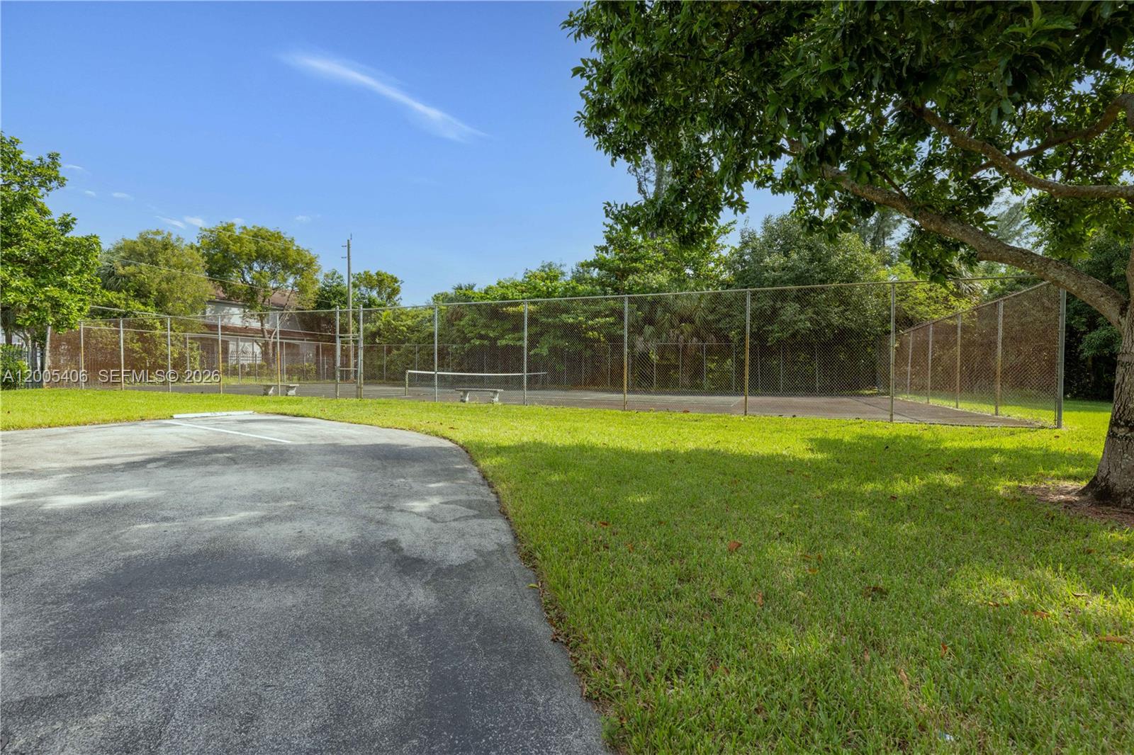 8390 N Missionwood Cir #D-18, Miramar FL 33025