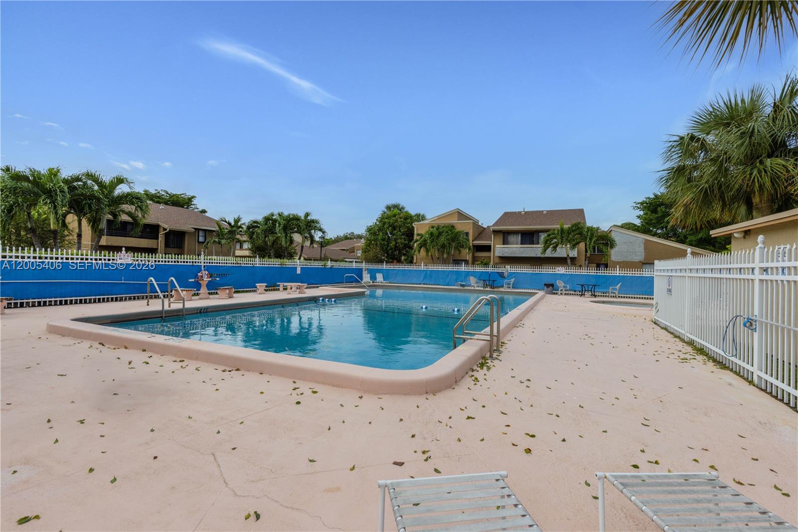 8390 N Missionwood Cir #D-18, Miramar FL 33025