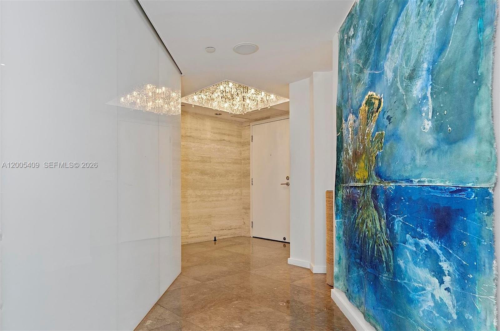 10 Venetian Way #804, Miami Beach FL 33139