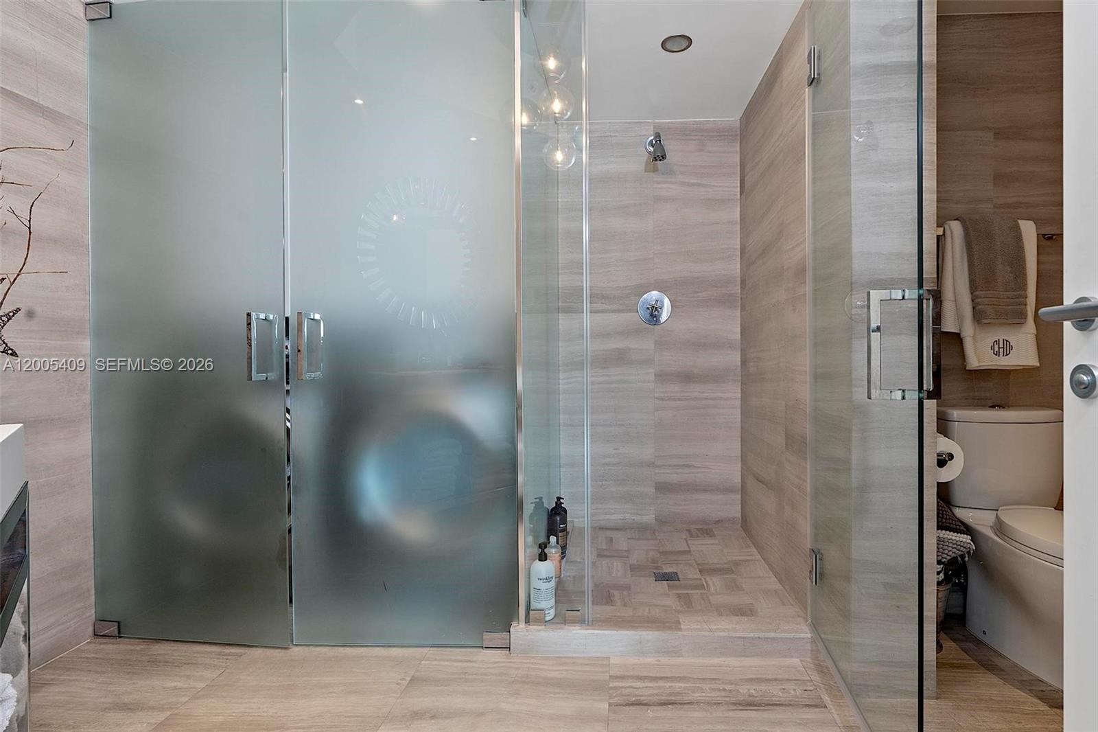 10 Venetian Way #804, Miami Beach FL 33139