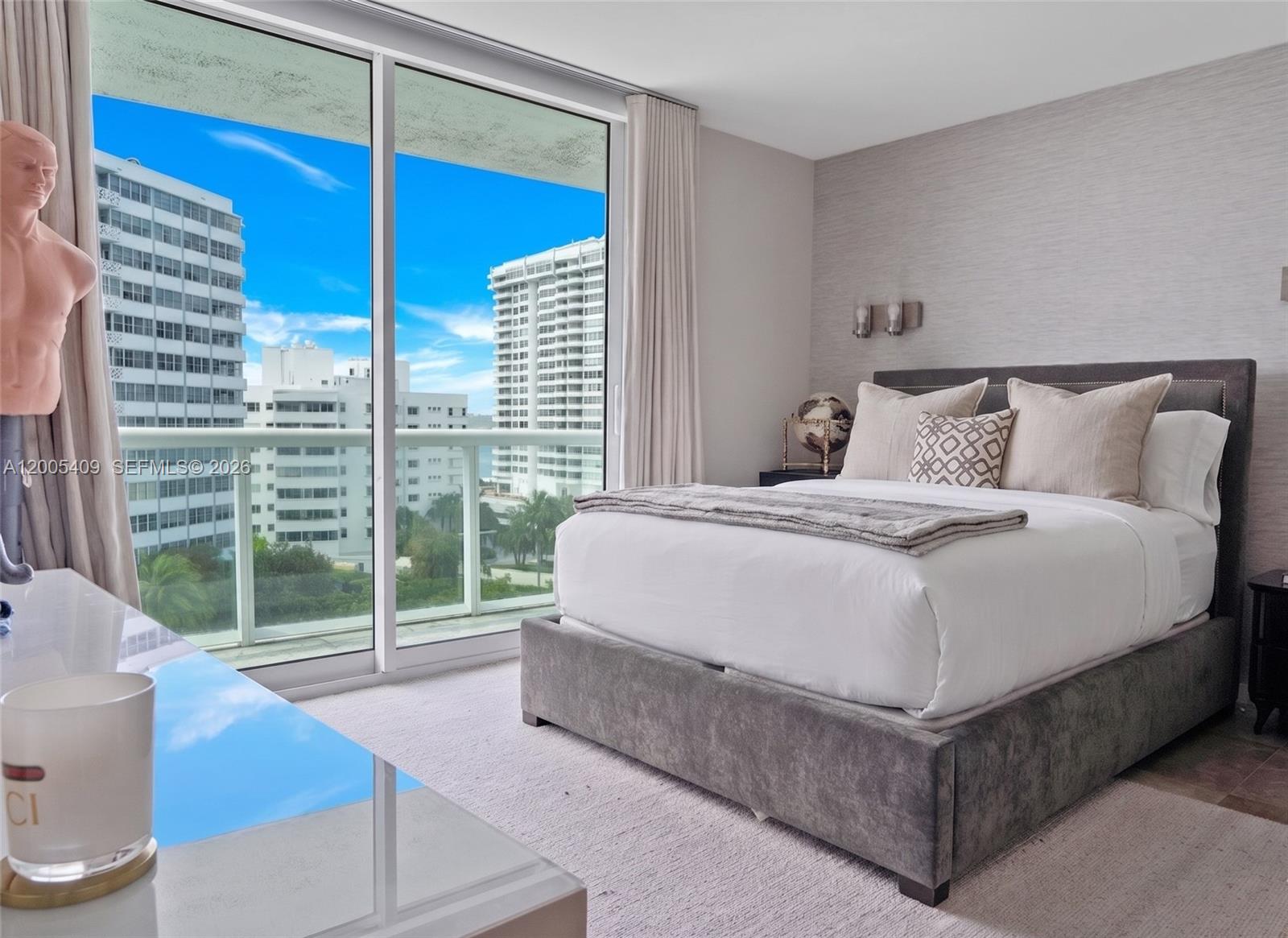10 Venetian Way #804, Miami Beach FL 33139