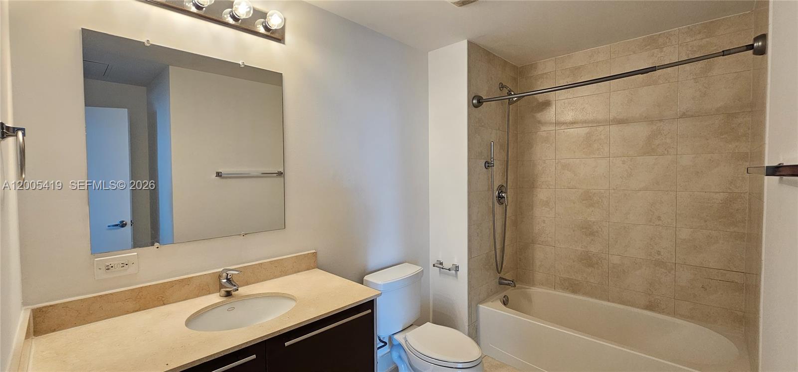 1900 N Bayshore Dr #1617, Miami FL 33132