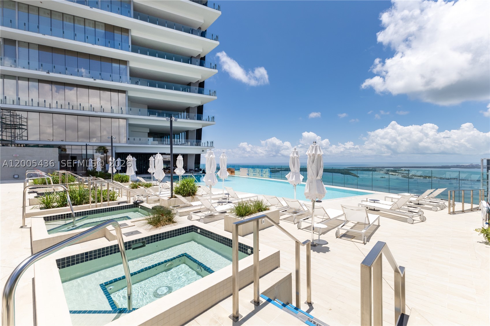 300 Biscayne Blvd Way #2802, Miami FL 33131