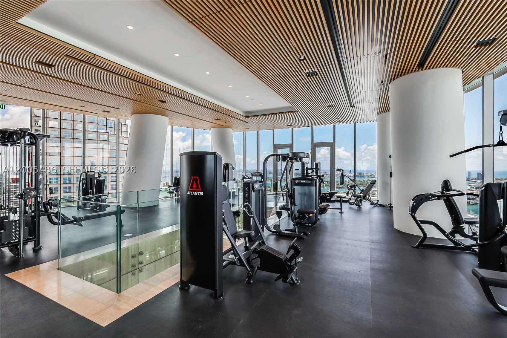 300 Biscayne Blvd Way #2802, Miami FL 33131