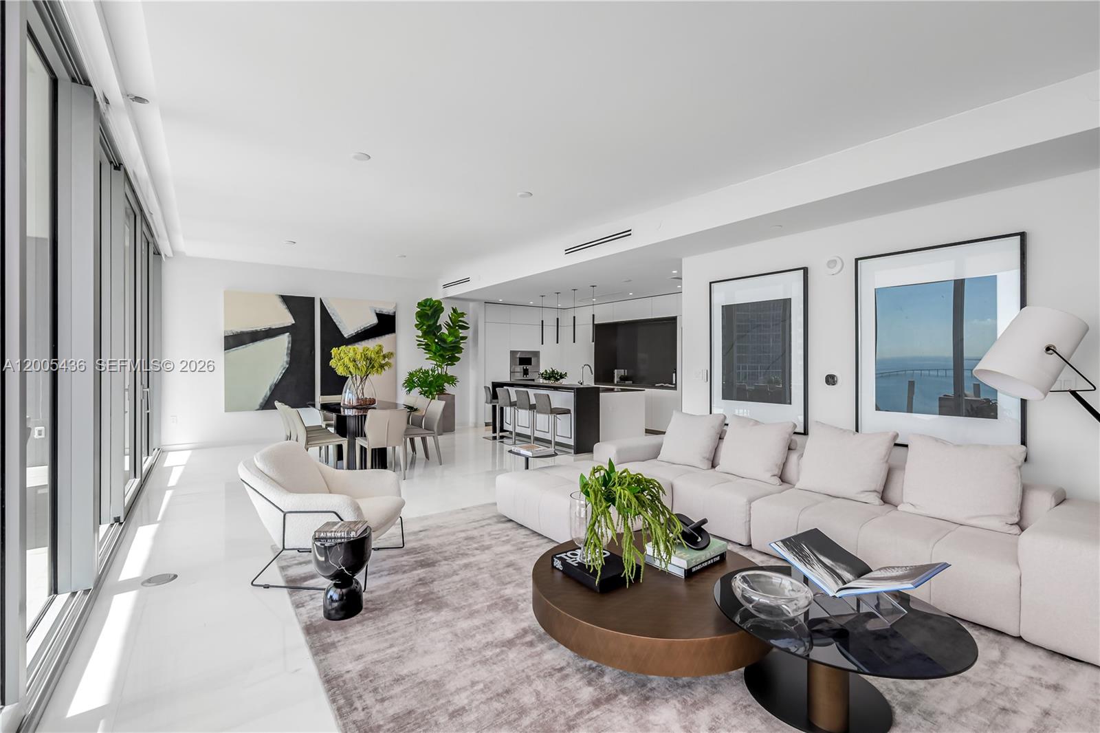300 Biscayne Blvd Way #2802, Miami FL 33131