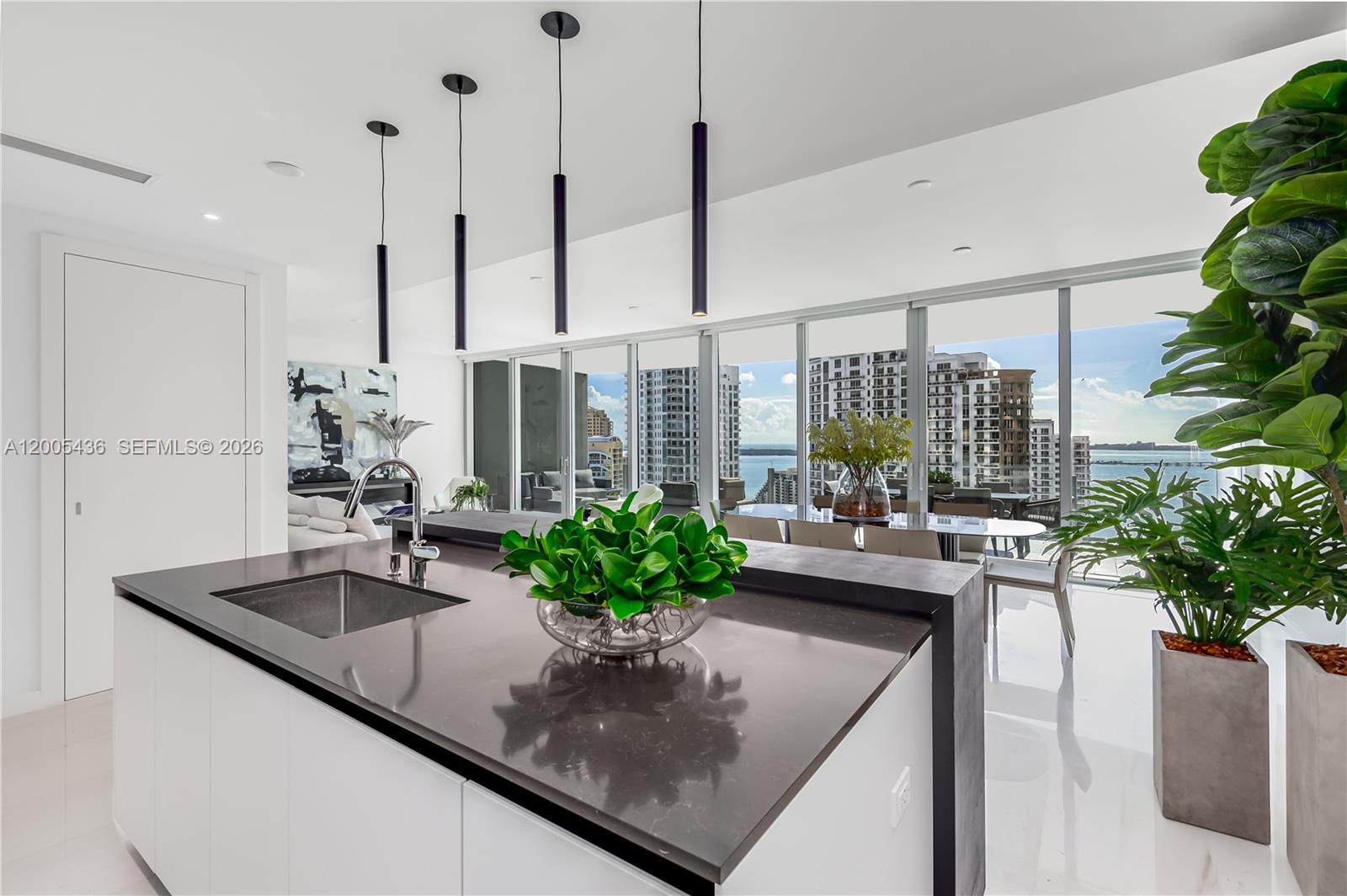 300 Biscayne Blvd Way #2802, Miami FL 33131