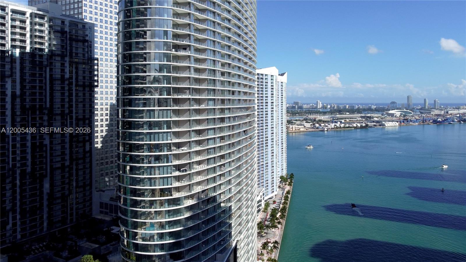 300 Biscayne Blvd Way #2802, Miami FL 33131