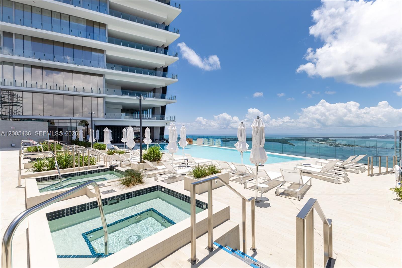 300 Biscayne Blvd Way #2802, Miami FL 33131