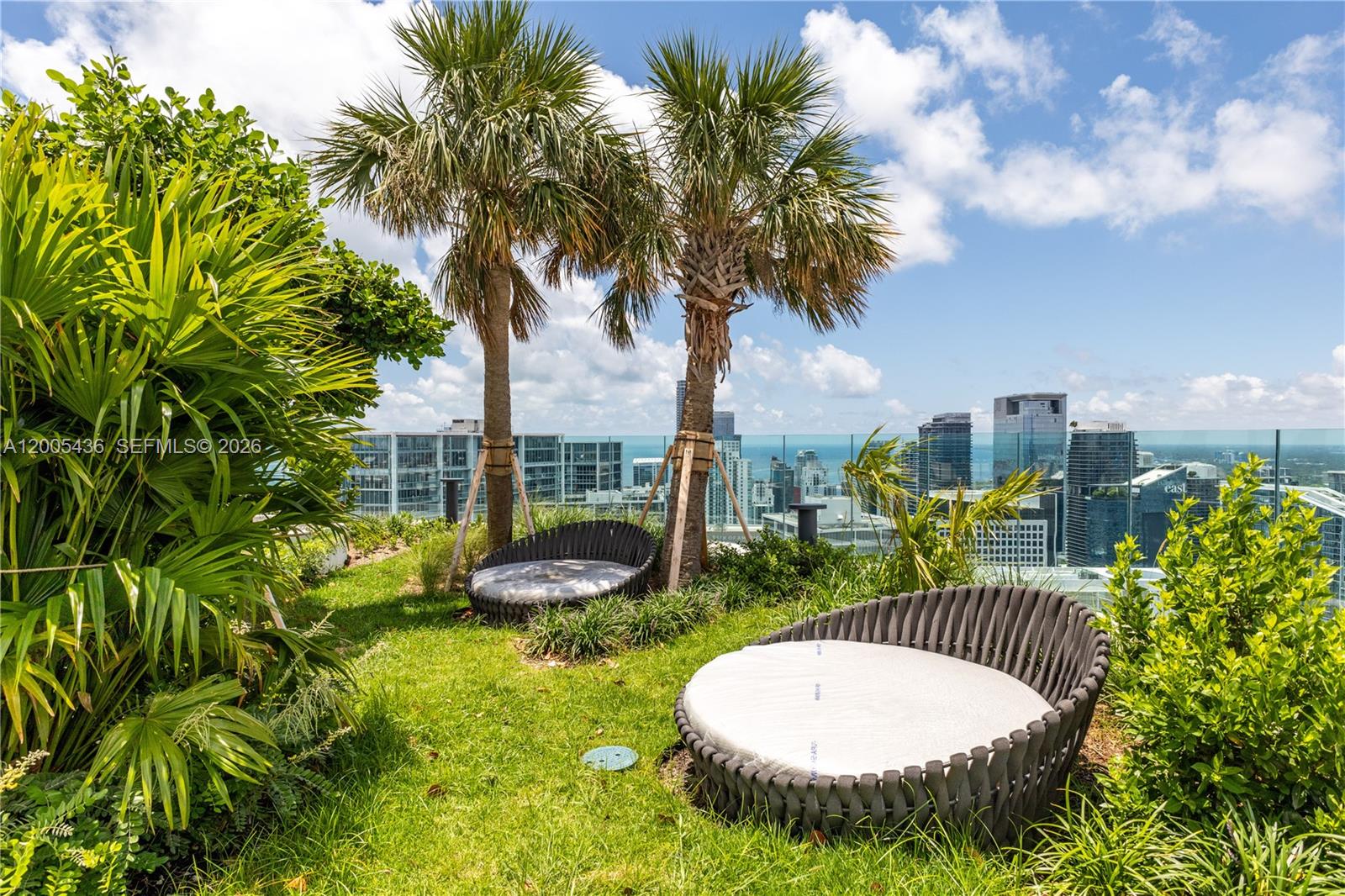 300 Biscayne Blvd Way #2802, Miami FL 33131