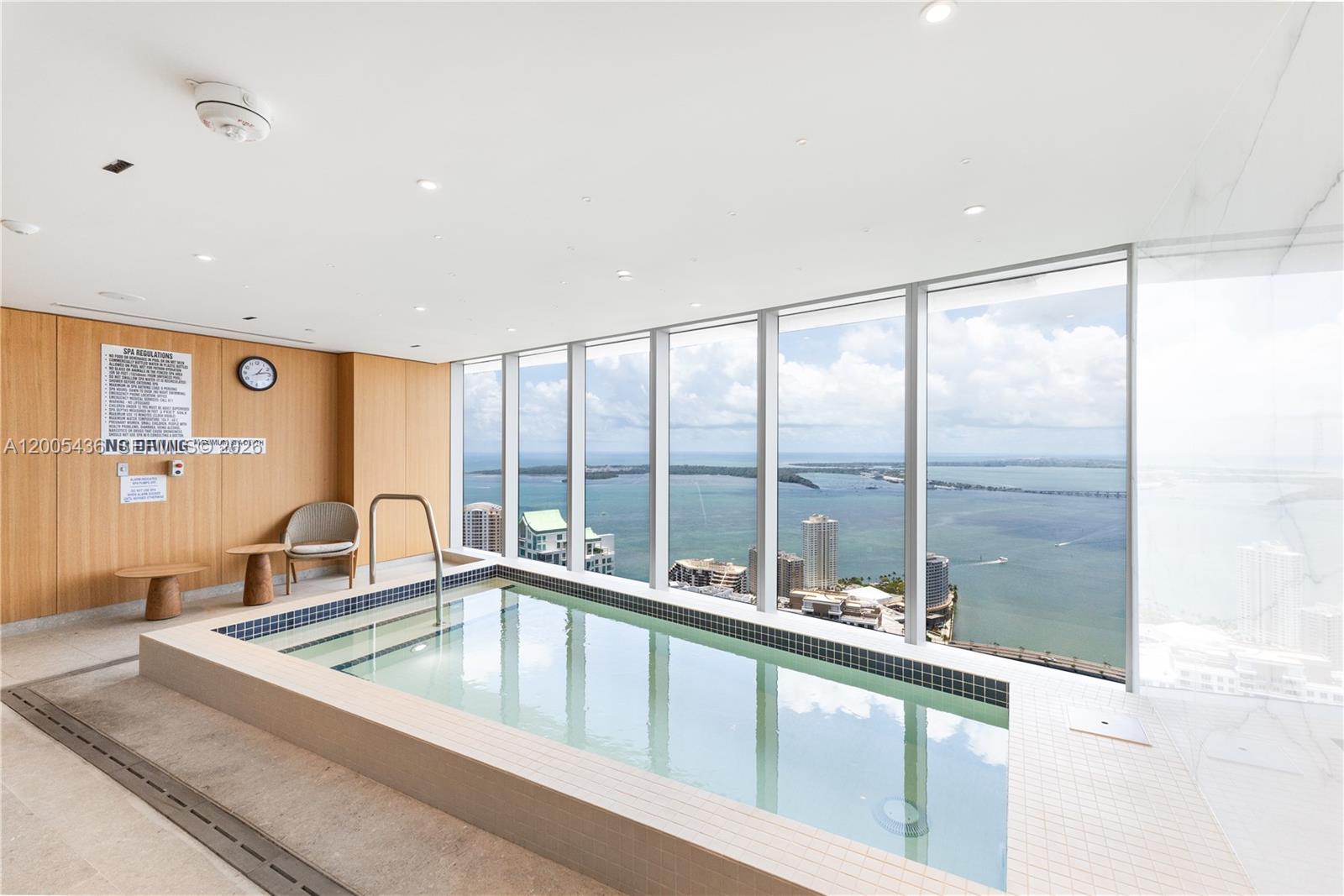 300 Biscayne Blvd Way #2802, Miami FL 33131