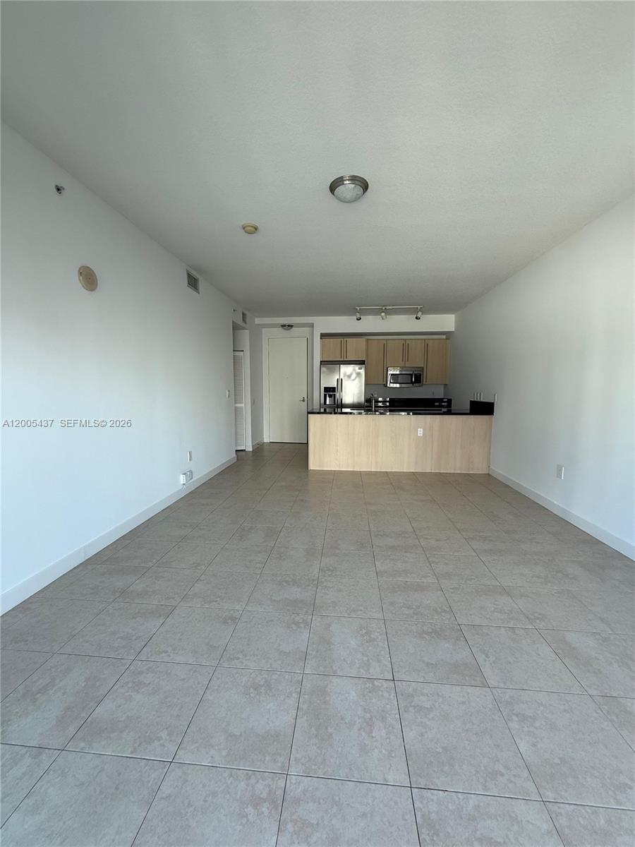 1111 SW 1st Ave #2124-N, Miami FL 33130