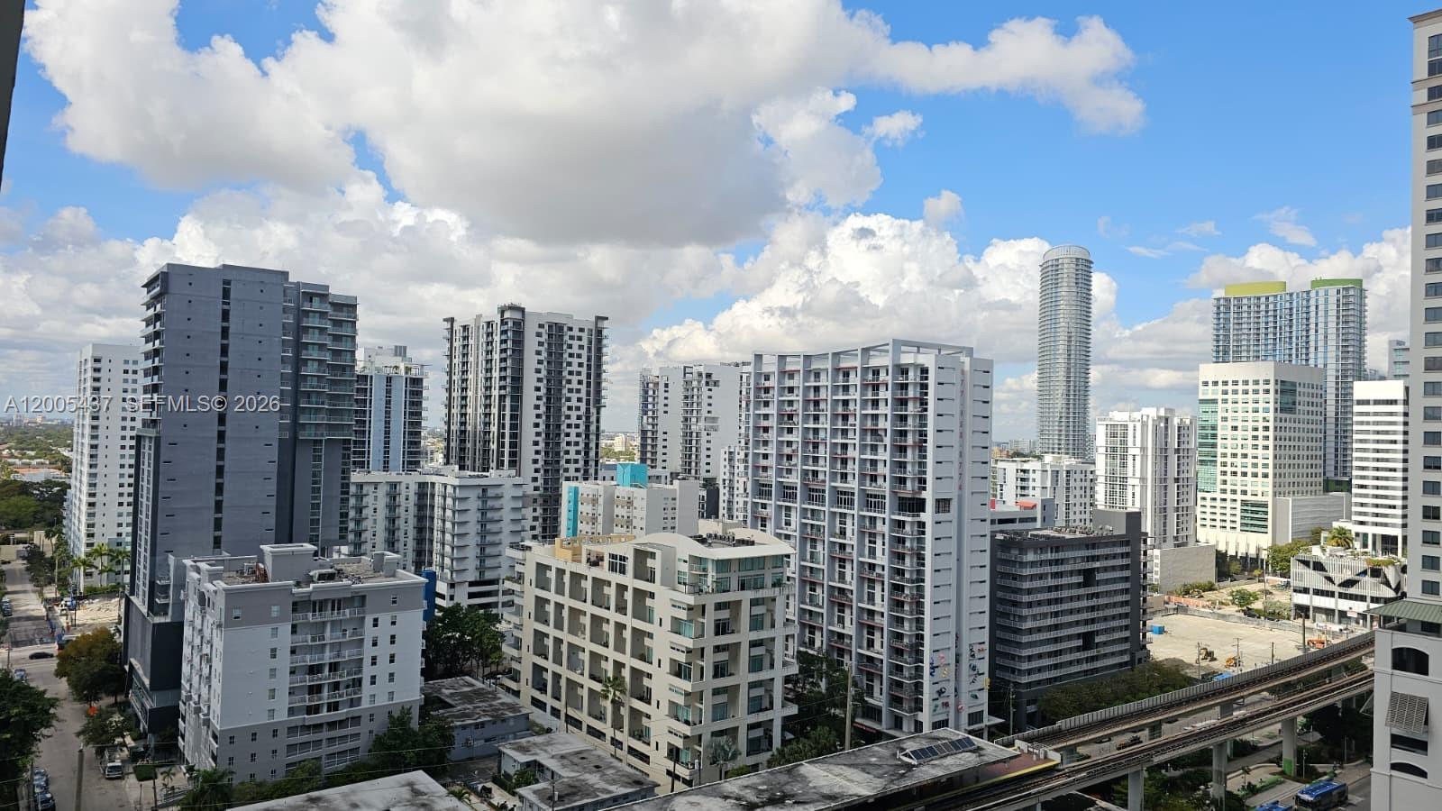 1111 SW 1st Ave #2124-N, Miami FL 33130