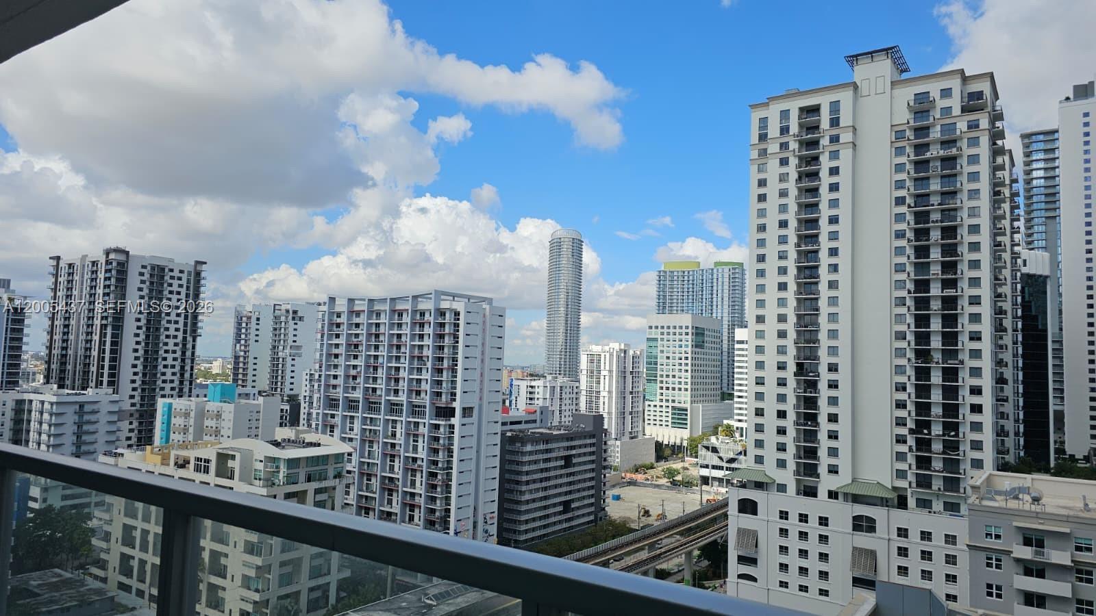 1111 SW 1st Ave #2124-N, Miami FL 33130