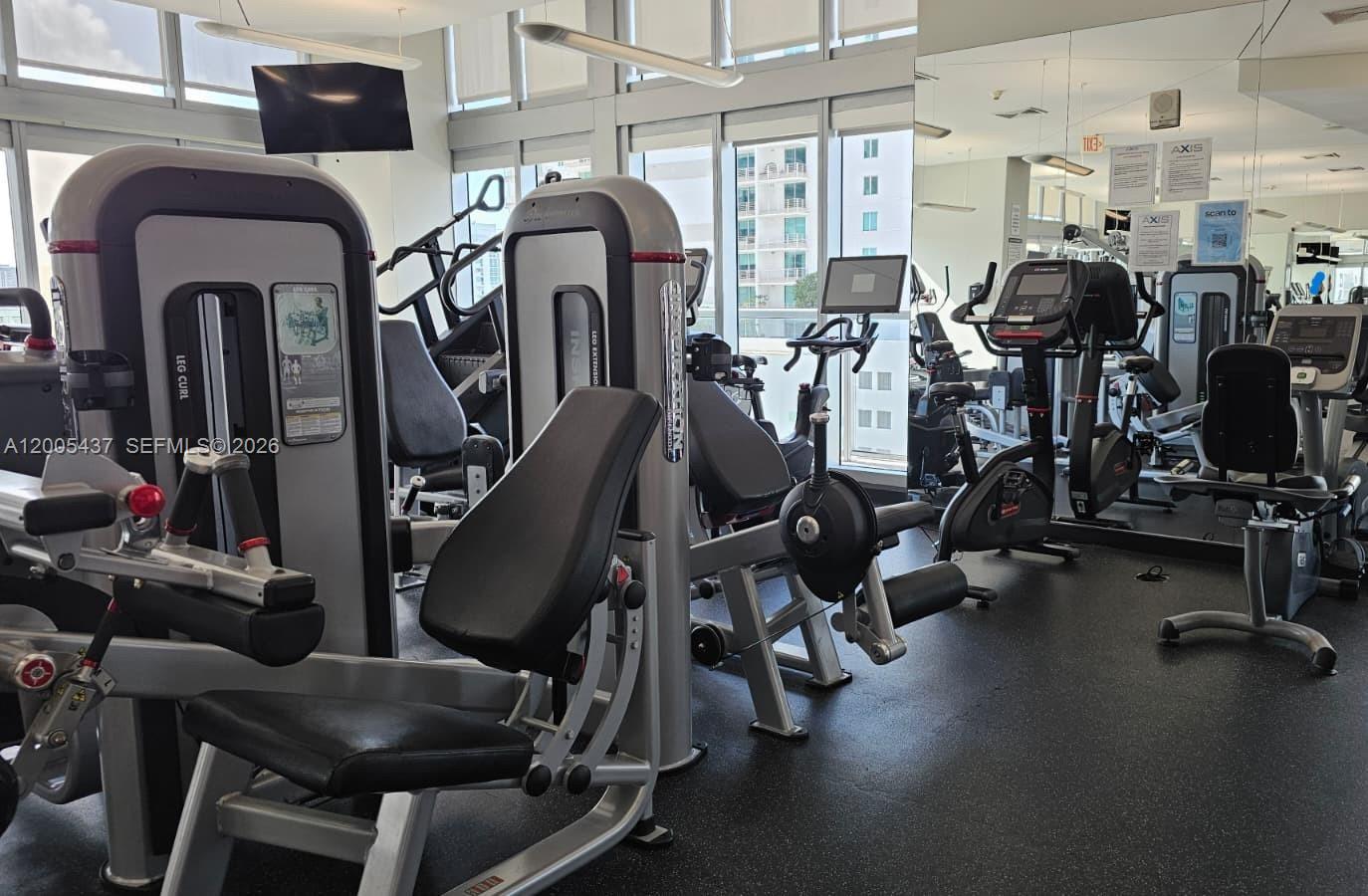 1111 SW 1st Ave #2124-N, Miami FL 33130