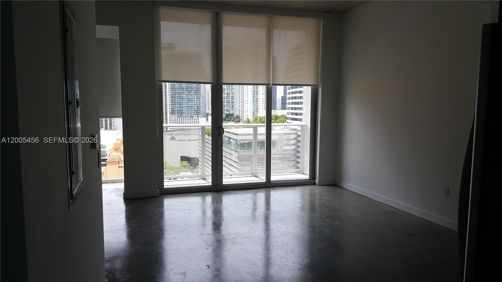 151 SE 1st St #1609, Miami FL 33131