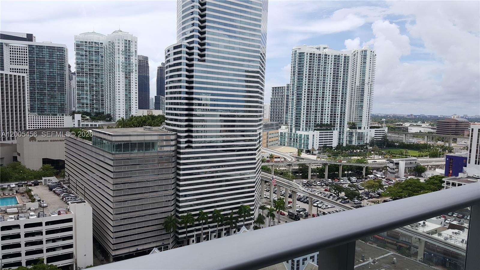 151 SE 1st St #1609, Miami FL 33131
