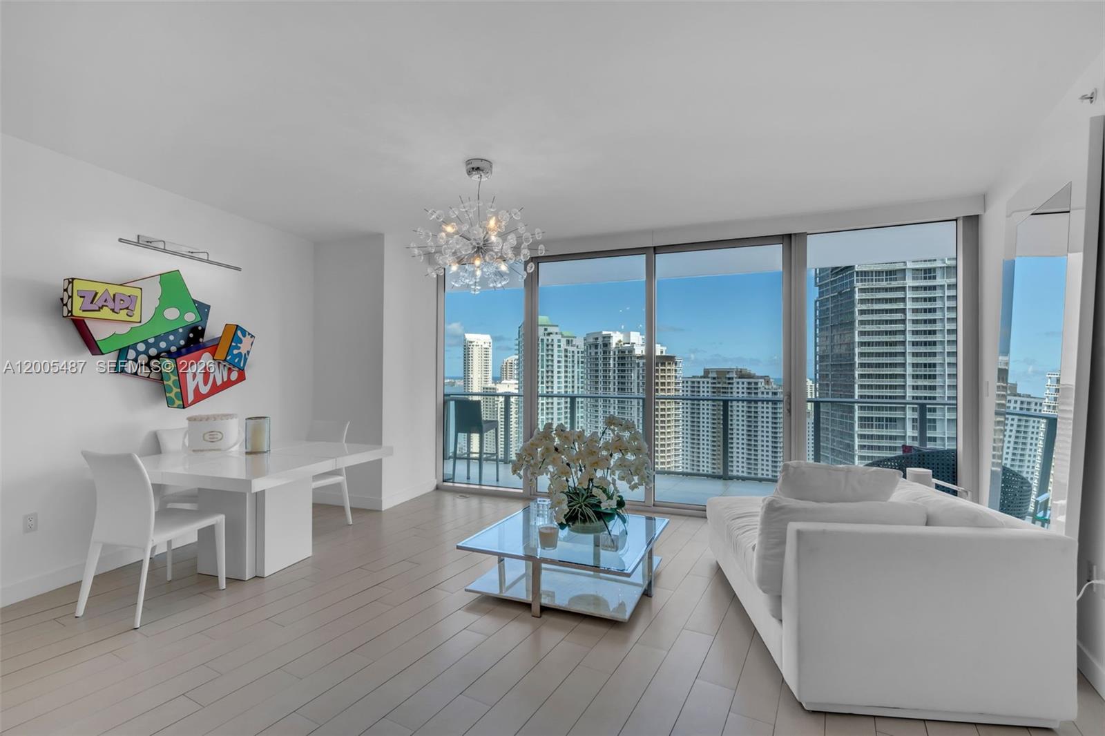 200 Biscayne Boulevard Way #3407, Miami FL 33131