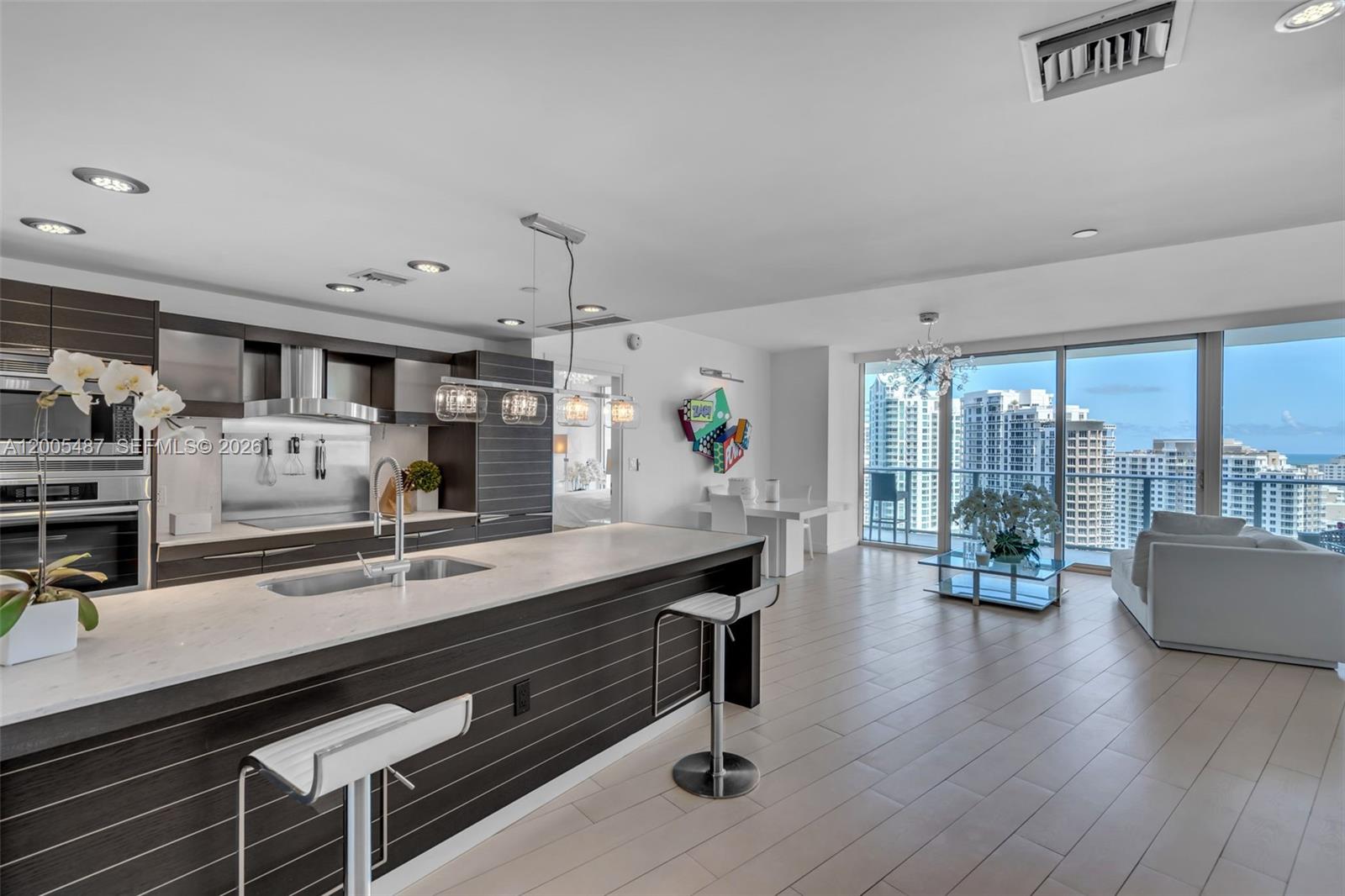 200 Biscayne Boulevard Way #3407, Miami FL 33131