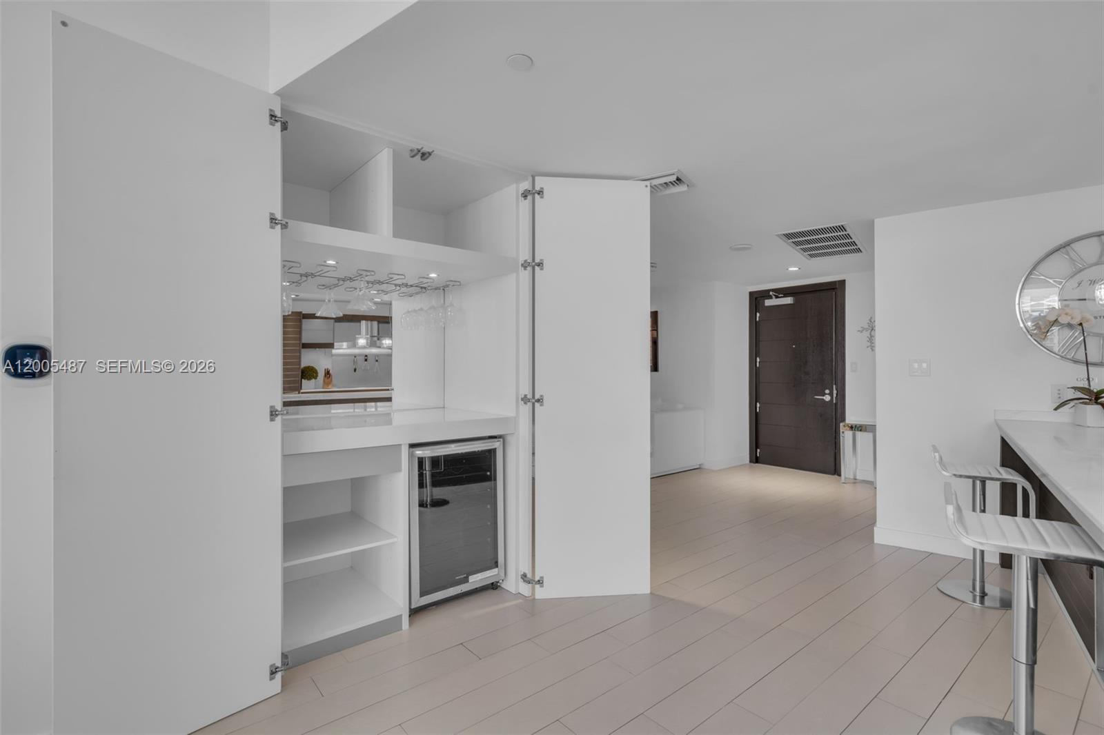 200 Biscayne Boulevard Way #3407, Miami FL 33131