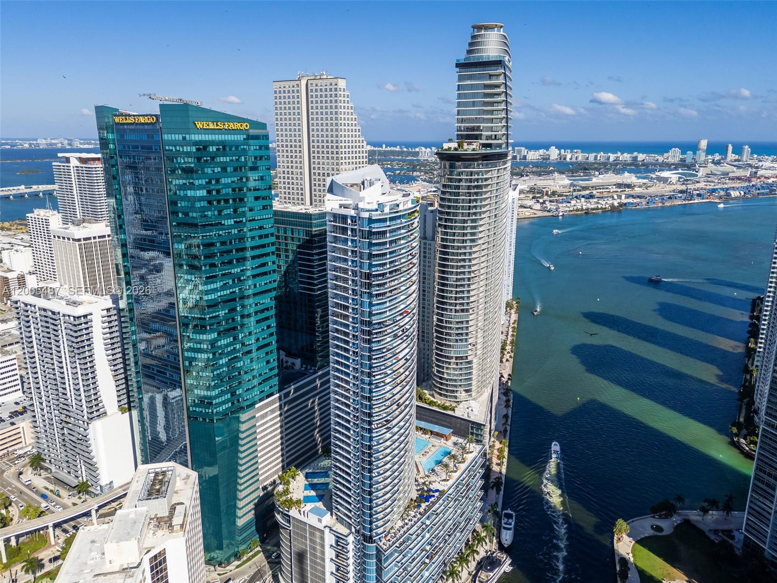 200 Biscayne Boulevard Way #3407, Miami FL 33131