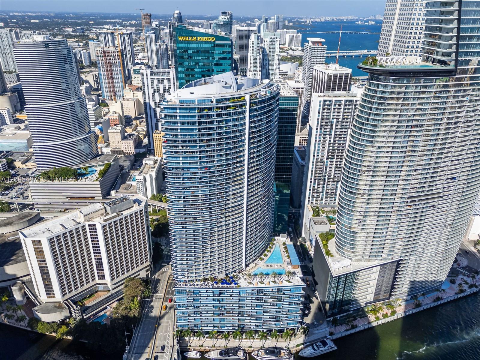 200 Biscayne Boulevard Way #3407, Miami FL 33131