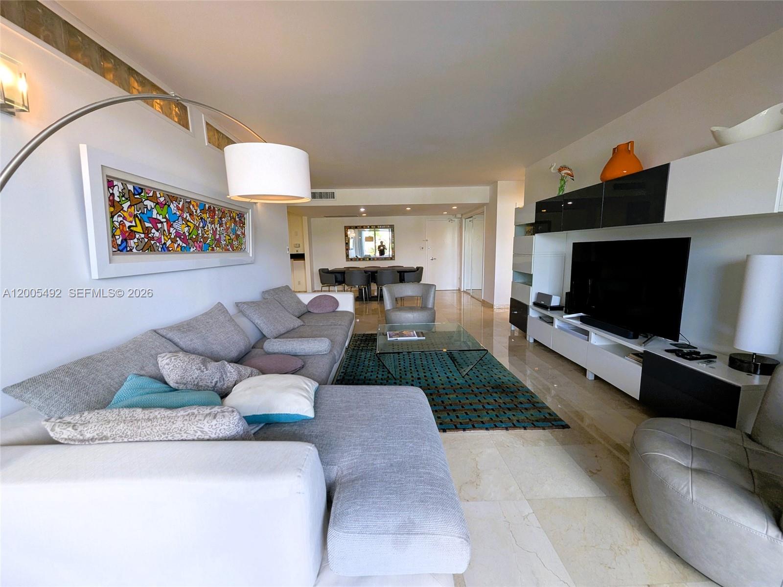 5161 Collins Ave #518, Miami Beach FL 33140