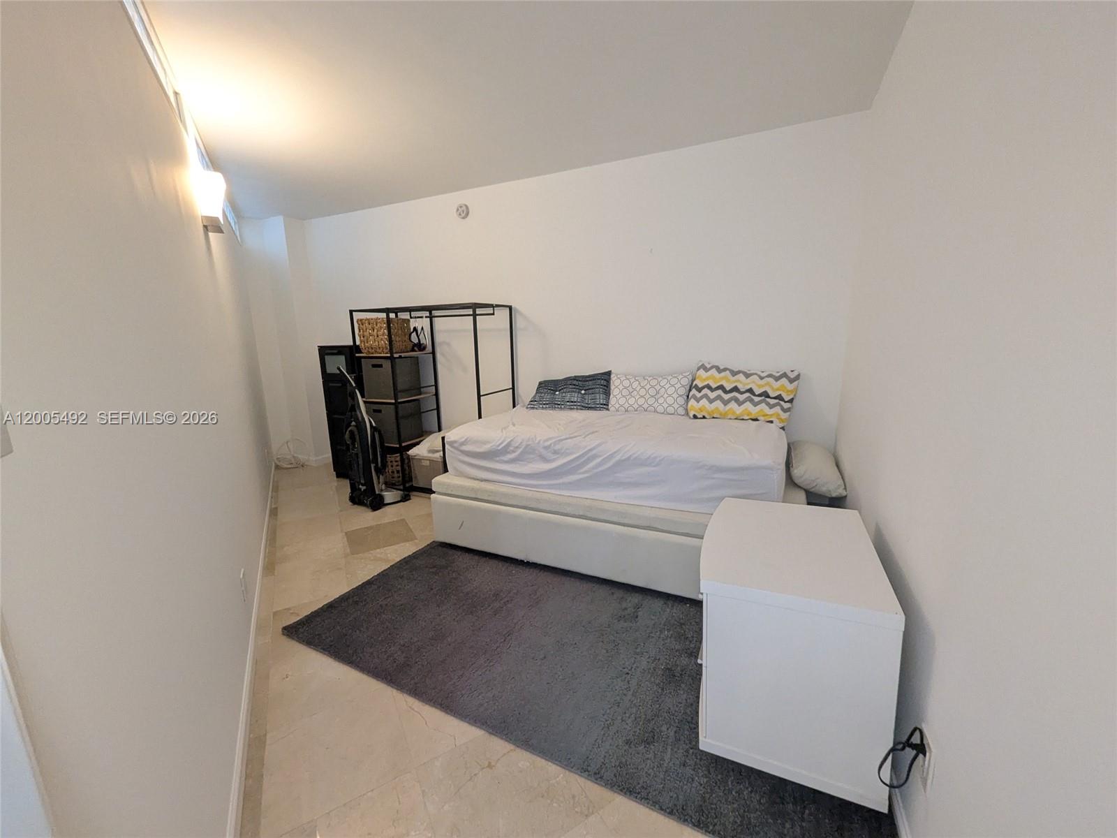 5161 Collins Ave #518, Miami Beach FL 33140