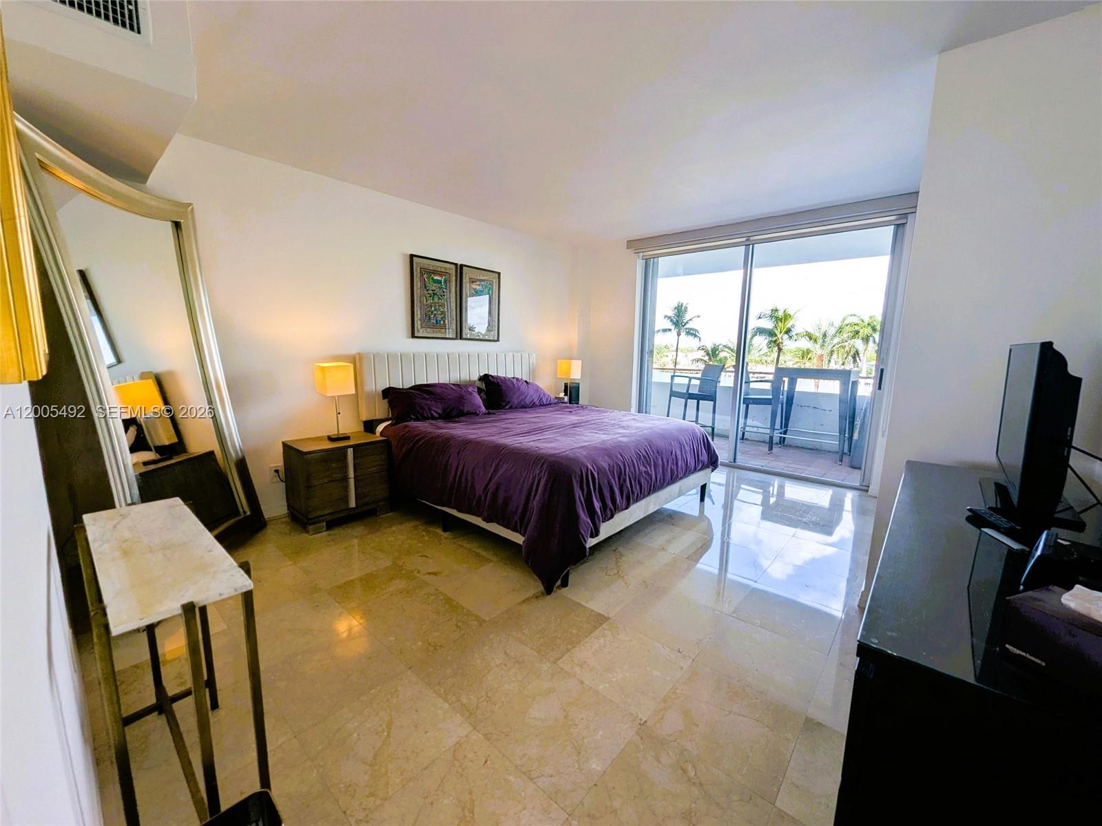 5161 Collins Ave #518, Miami Beach FL 33140