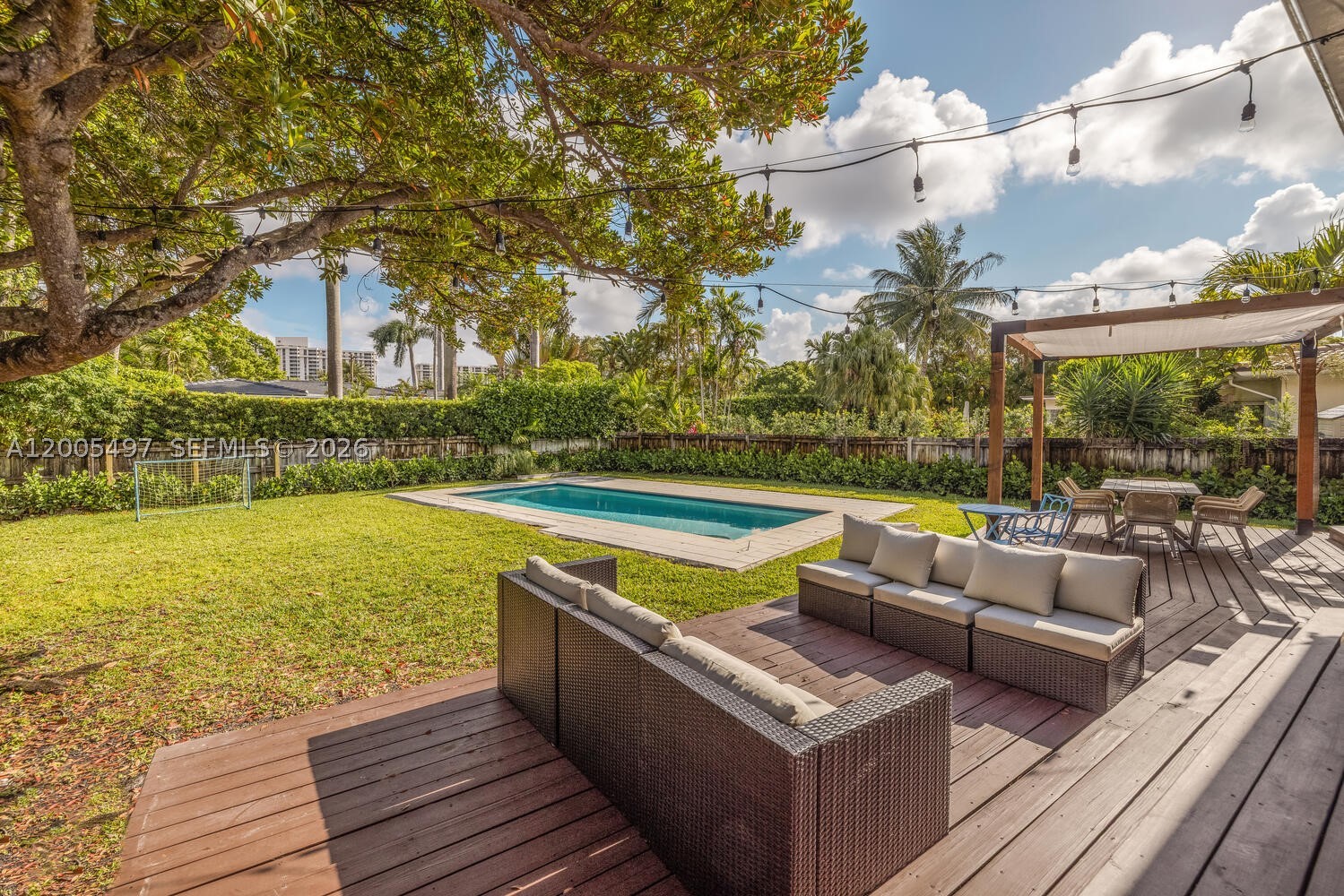 1411 NE 101st St, Miami Shores FL 33138