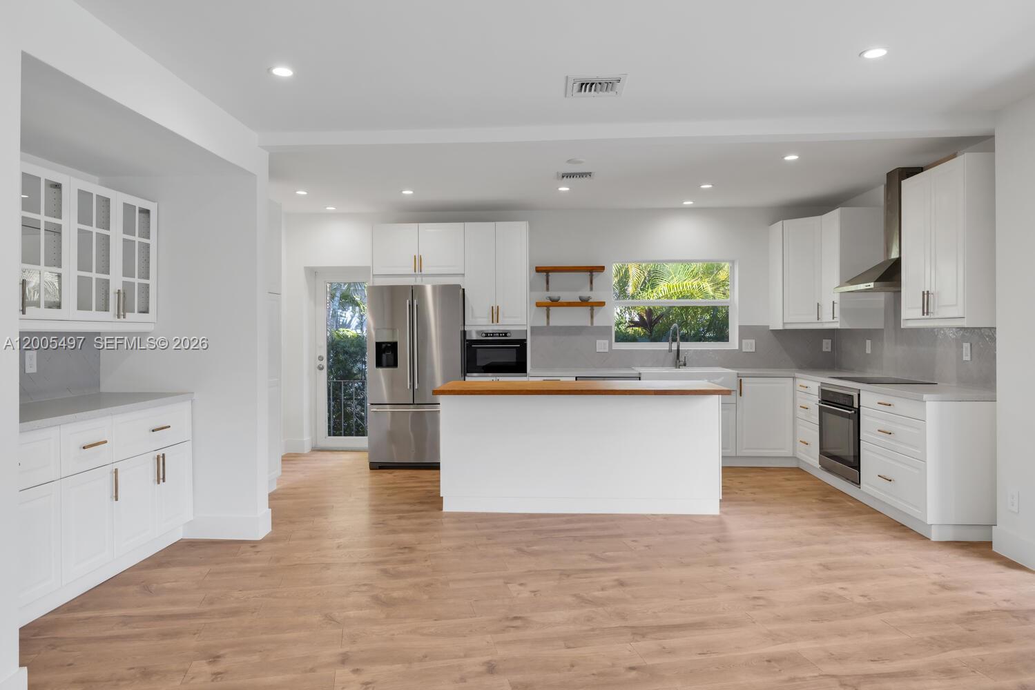 1411 NE 101st St, Miami Shores FL 33138