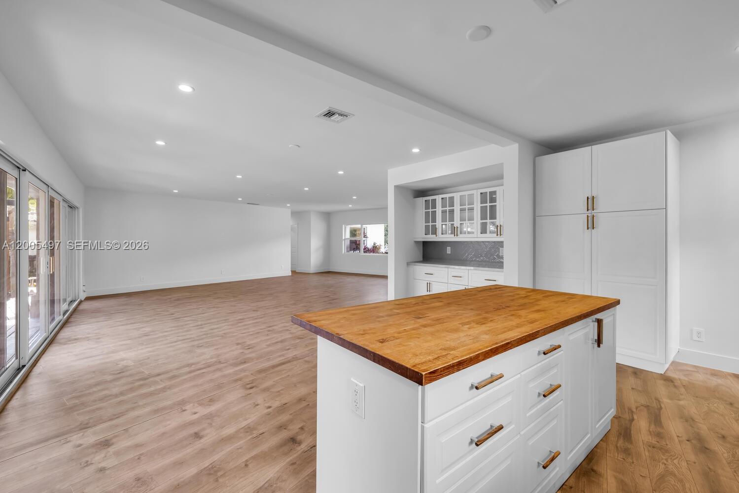 1411 NE 101st St, Miami Shores FL 33138