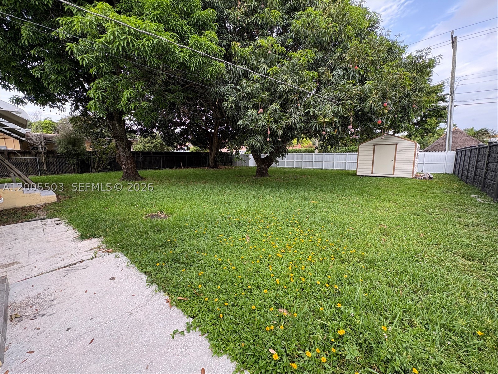 432 Palmetto Dr, Miami Springs FL 33166