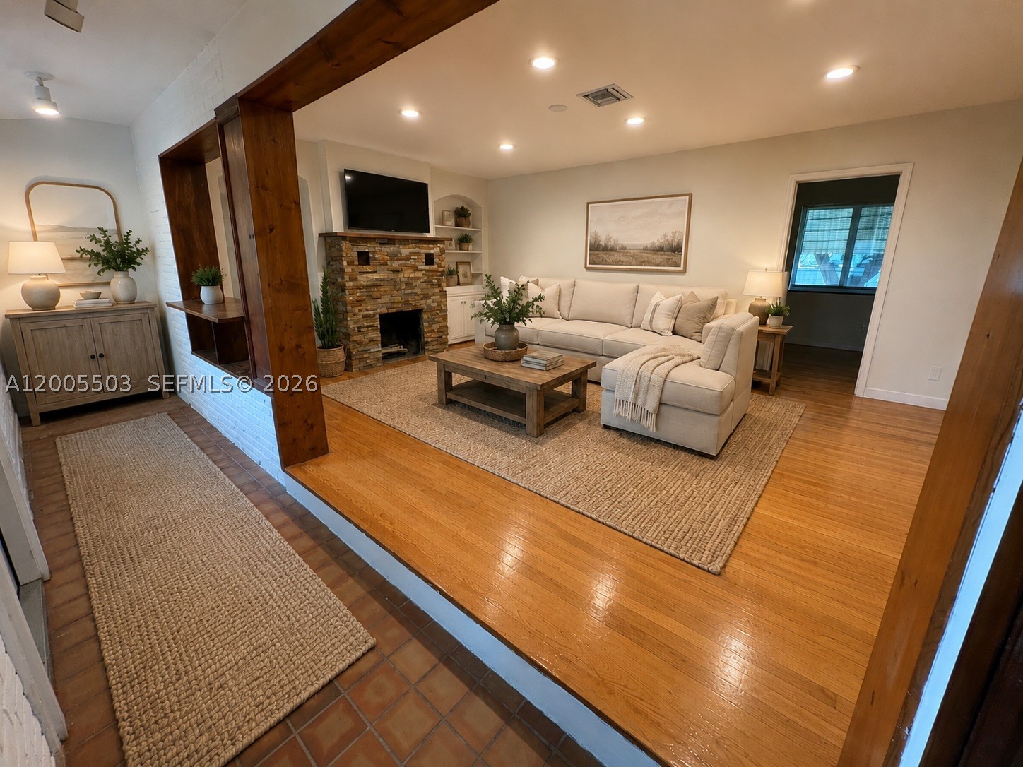 432 Palmetto Dr, Miami Springs FL 33166