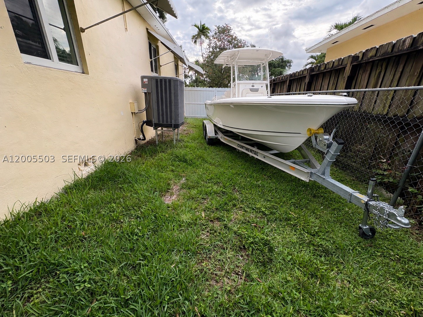 432 Palmetto Dr, Miami Springs FL 33166