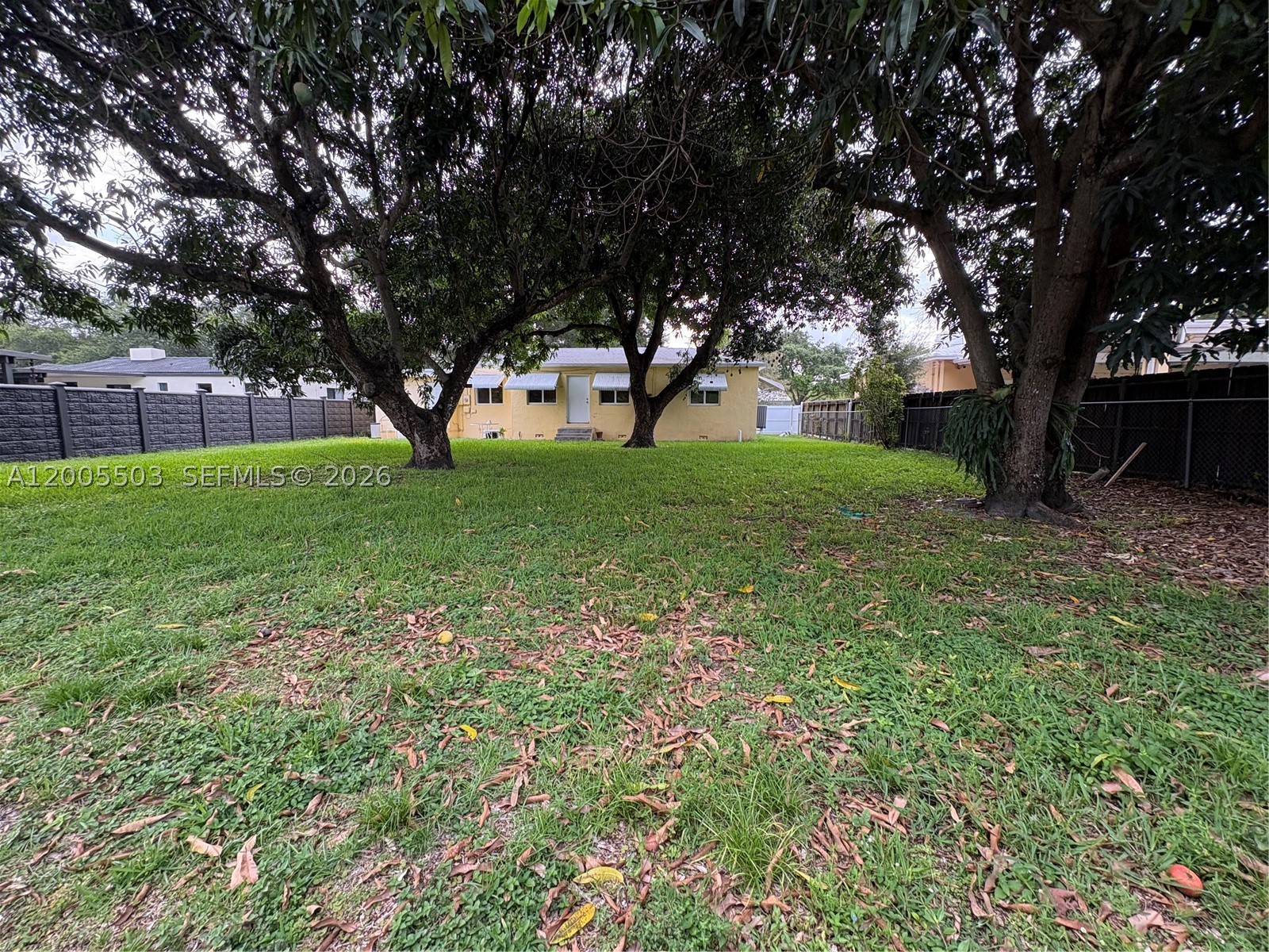 432 Palmetto Dr, Miami Springs FL 33166