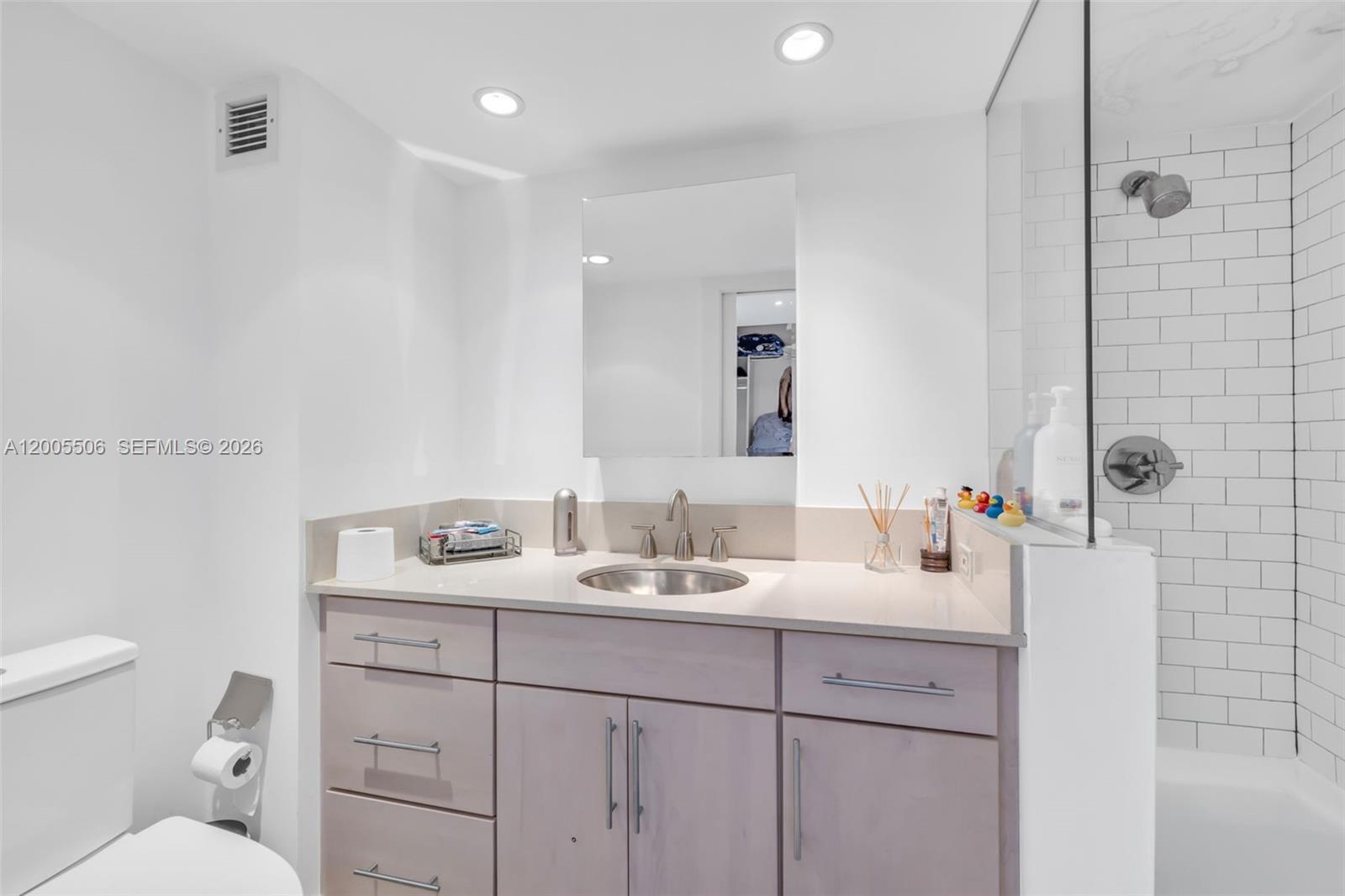 11 Island Ave #411, Miami Beach FL 33139