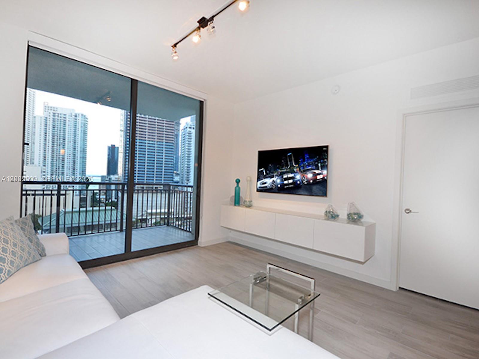 999 SW 1st Ave #1611, Miami FL 33130