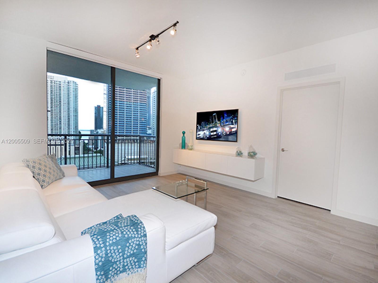 999 SW 1st Ave #1611, Miami FL 33130