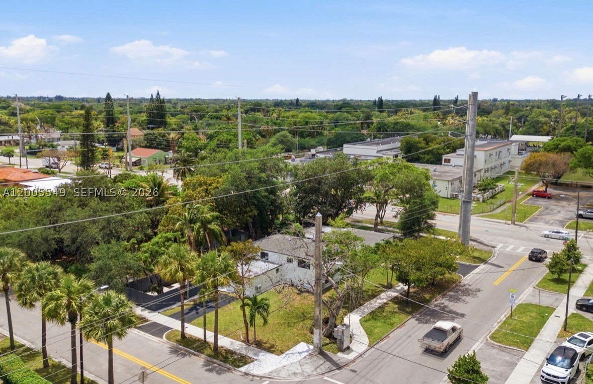 1810 NE 161st St, North Miami Beach FL 33162