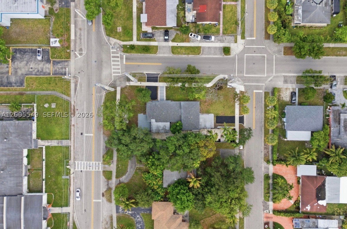 1810 NE 161st St, North Miami Beach FL 33162
