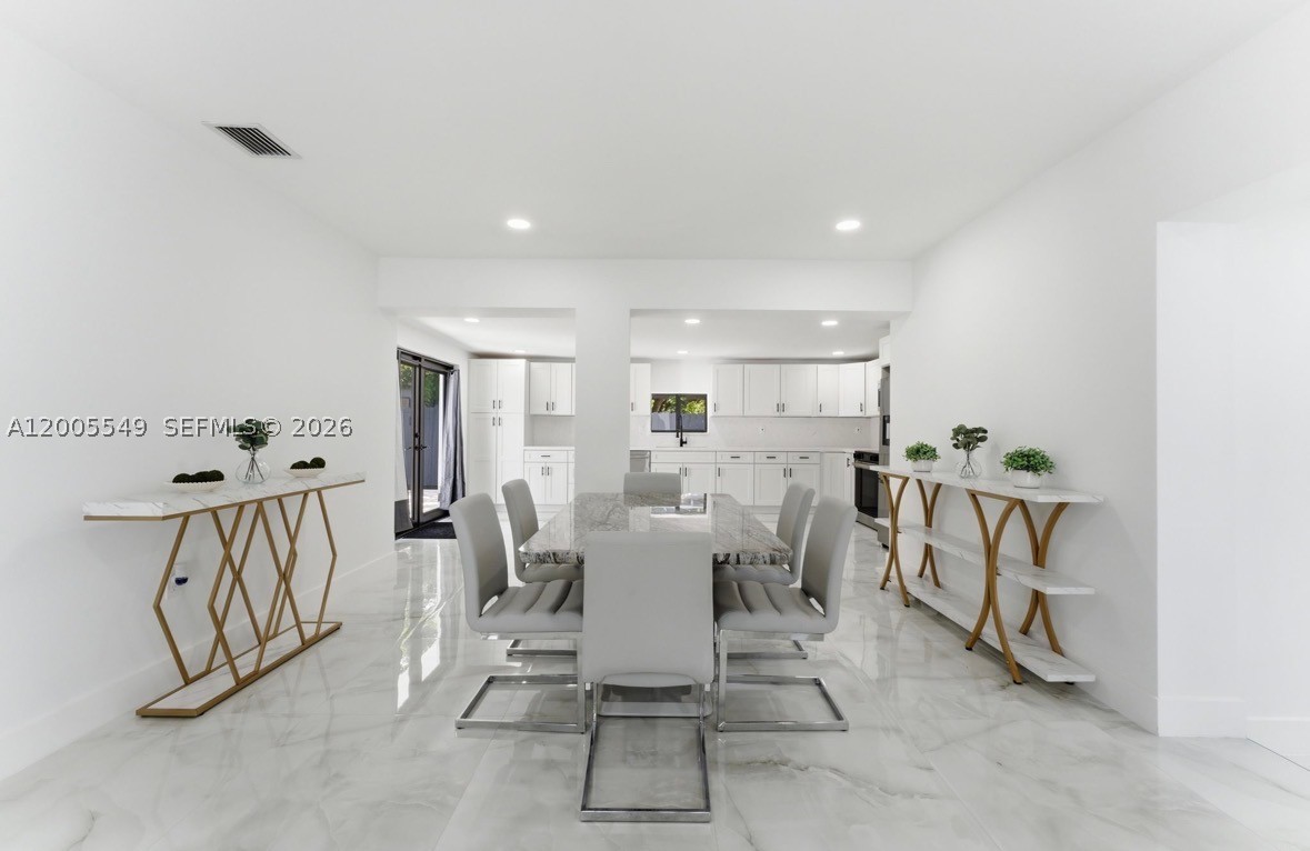1810 NE 161st St, North Miami Beach FL 33162