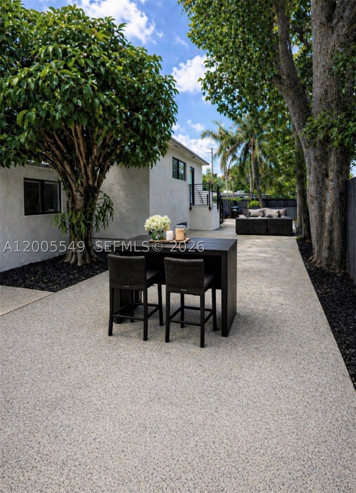 1810 NE 161st St, North Miami Beach FL 33162