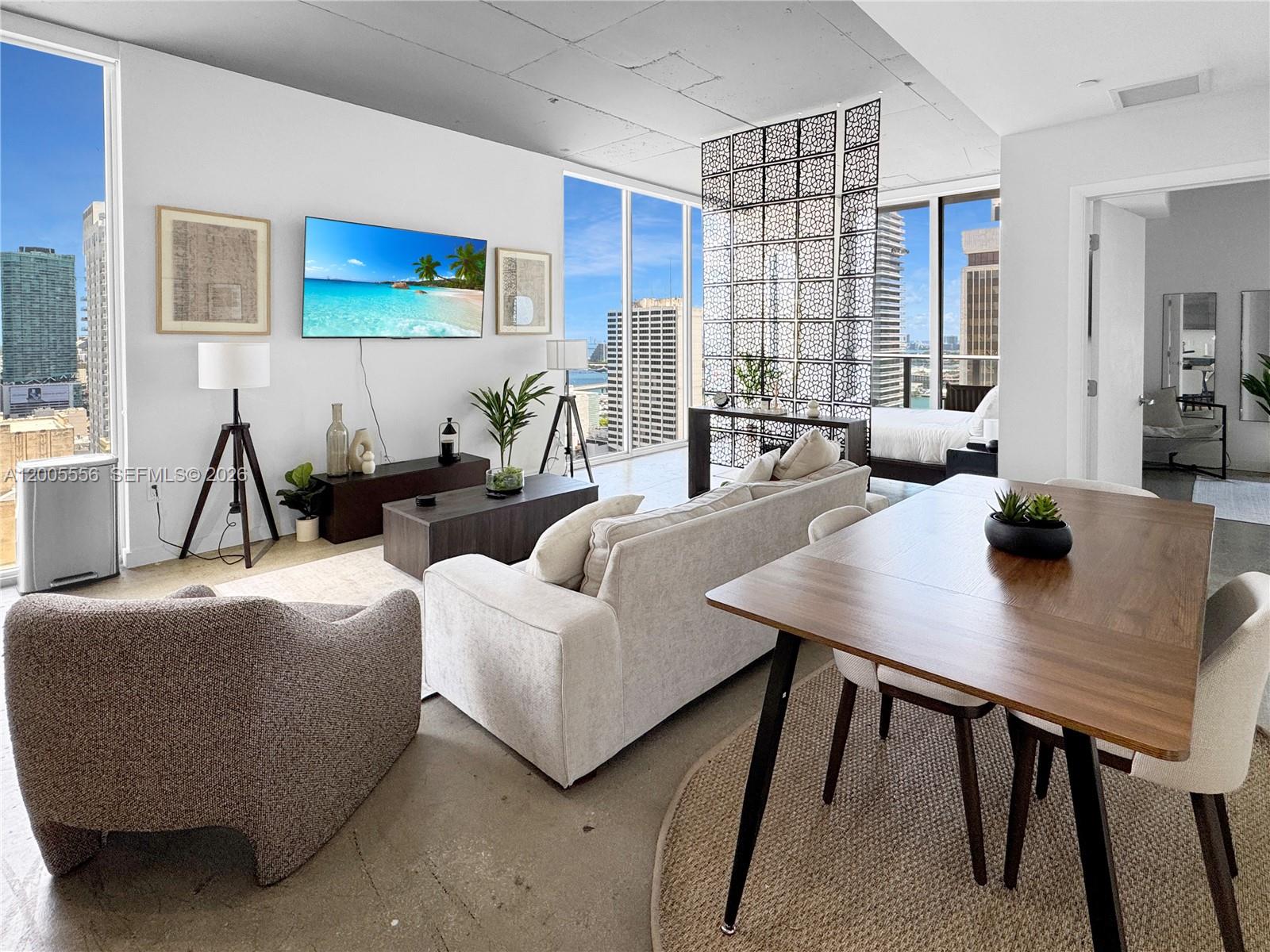 151 SE 1st St #2702, Miami FL 33131