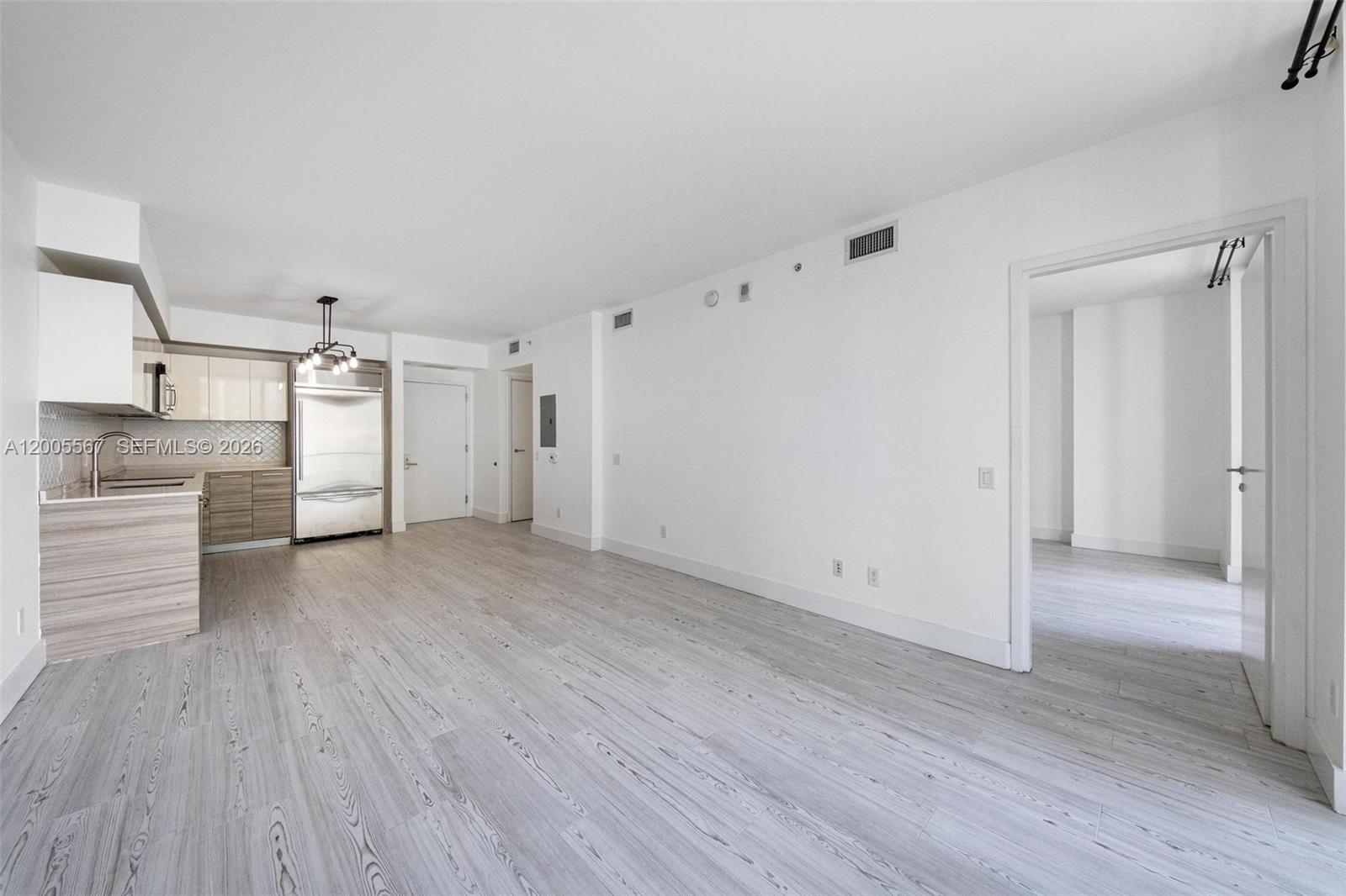 1300 Brickell Bay Dr #704, Miami FL 33131