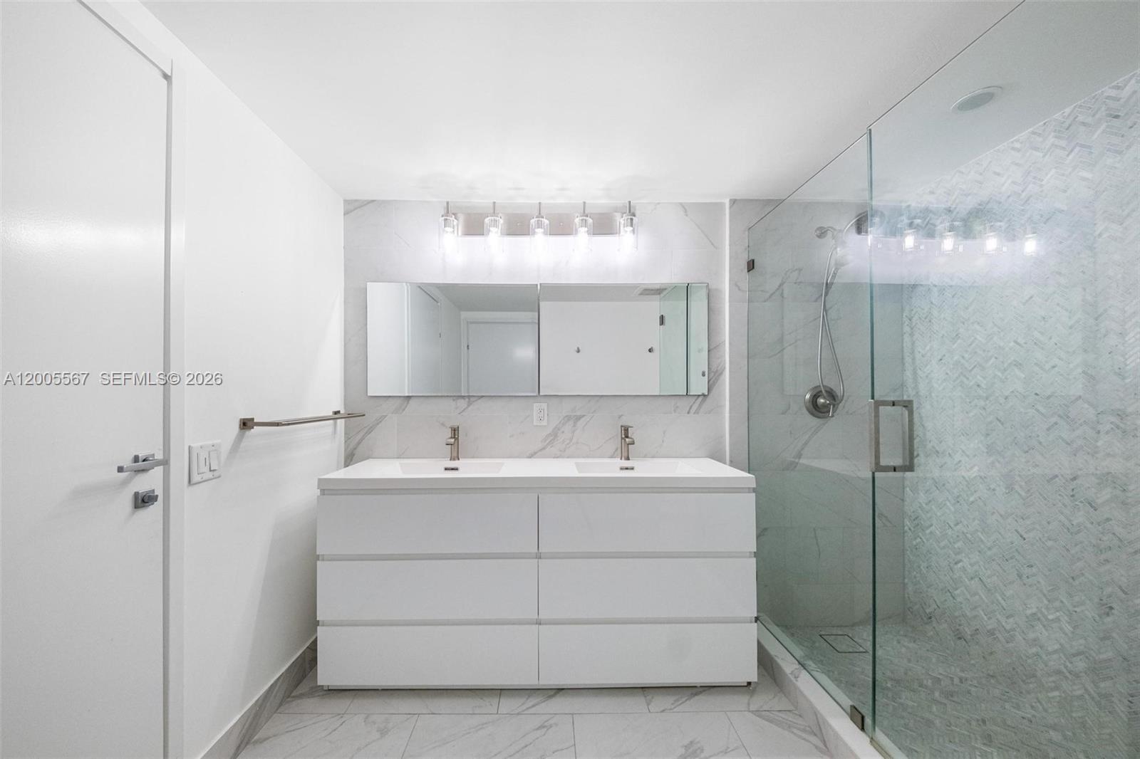 1300 Brickell Bay Dr #704, Miami FL 33131